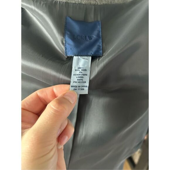 J crew gray blazer size 2 two bottom form fitting work blazer classy stylish  wo - Picture 5 of 8